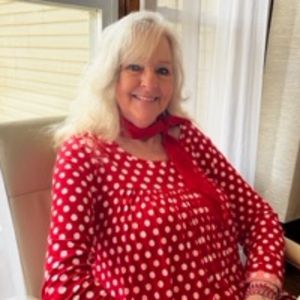 Meet your Posher, Nancy